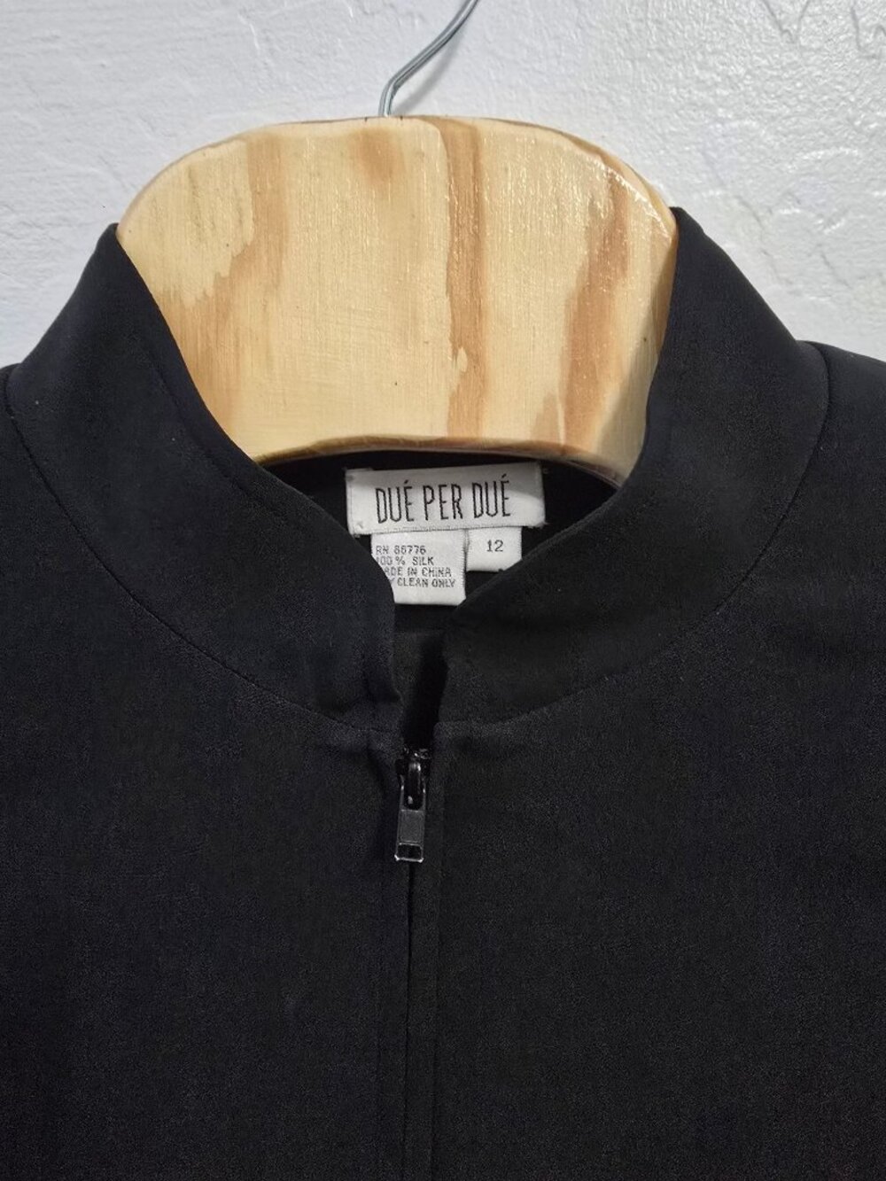 Vintaeg Due Per Due Black Silk Womens Lightweight Jacket Mandarin Collar Size 12 - Picture 4 of 8